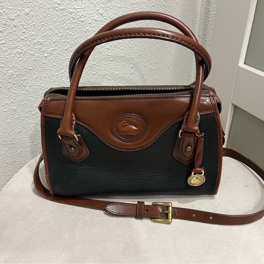 Vintage Dooney & Bourke bag